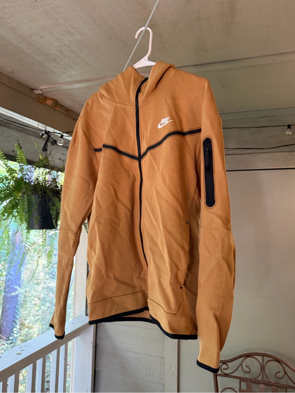 Nike Men’s Tech Fleece Caramel and Black Trim